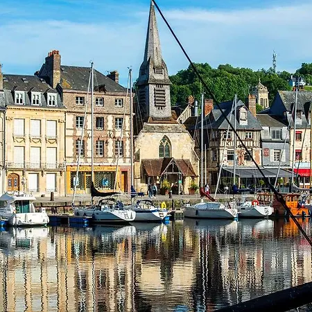Les Maisons De Lea & - Radisson Individuals