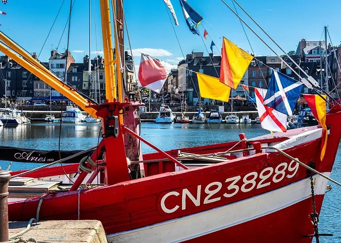 Les Maisons De Lea & - Radisson Individuals 4* Ονφλέρ