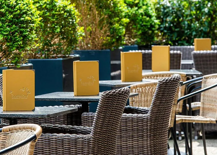 Les Maisons De Lea & - Radisson Individuals Ονφλέρ