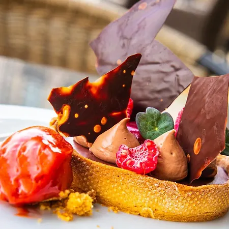 Hotel Les Maisons De Lea & - Radisson Individuals Honfleur