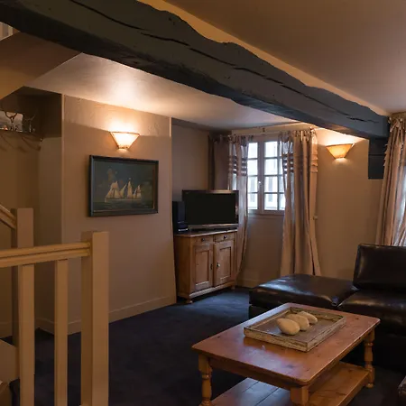 호텔 Les Maisons De Lea & - Radisson Individuals 옹플뢰르