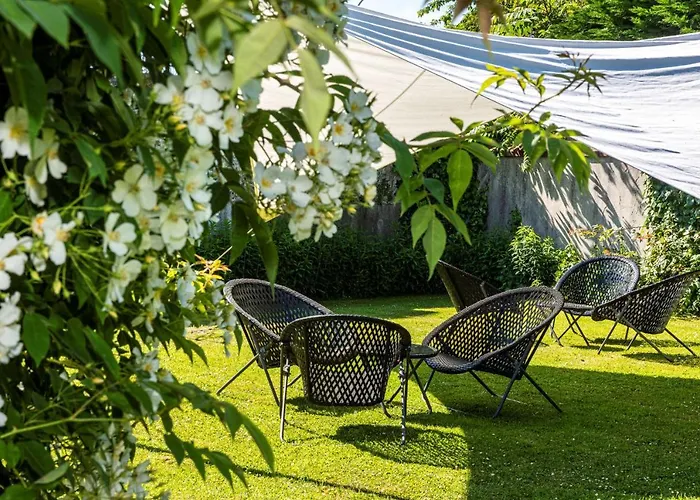 Hotel Les Maisons De Lea & - Radisson Individuals Honfleur