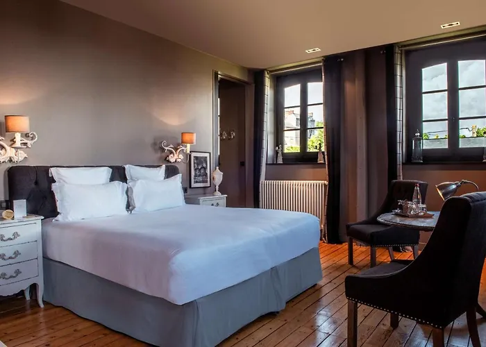 Отель Les Maisons De Lea & - Radisson Individuals