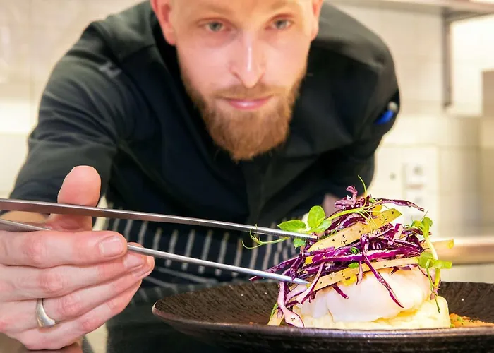 Отель Les Maisons De Lea & - Radisson Individuals