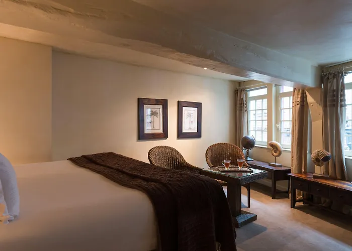 Hotel Les Maisons De Lea & - Radisson Individuals 4*