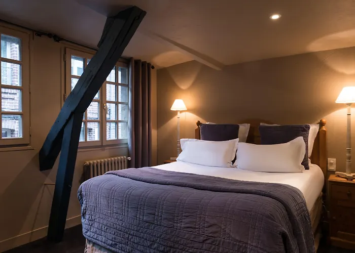 Отель Les Maisons De Lea & - Radisson Individuals