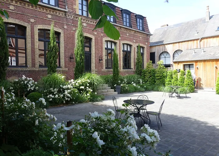 Les Maisons De Lea & - Radisson Individuals Отель Онфлёр