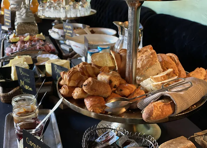 Les Maisons De Lea & - Radisson Individuals Отель Онфлёр