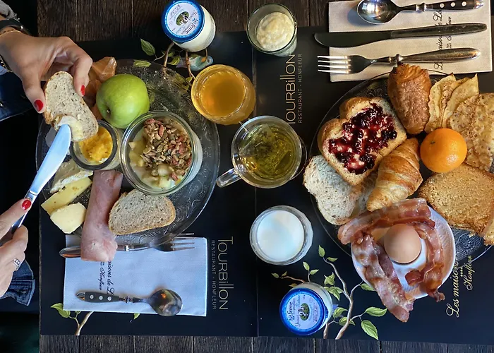 Les Maisons De Lea & - Radisson Individuals Отель